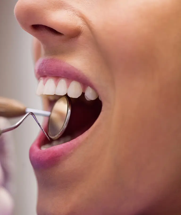 teeth / face